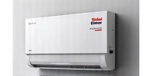 Stiebel Eltron Logo und eine moderne Wärmepumpe von Stiebel Eltron, die deutsche Ingenieurskunst repräsentiert.